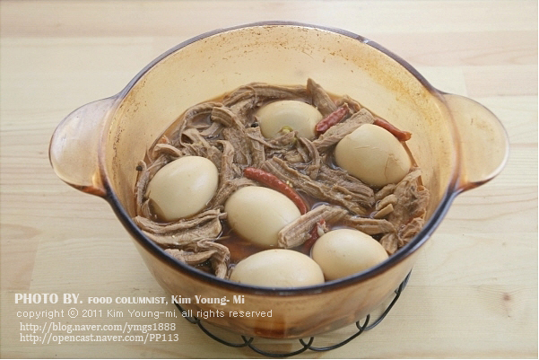 찢은고기 이미지