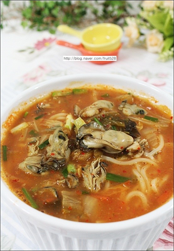 칼국수랑김치 이미지