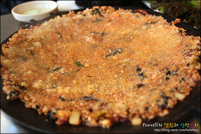 [강북맛집/홍대맛집]홍s 쭈꾸미 - 새련된 매운맛인 쭈삼새와 알마니 볶음밥에 홀릭!