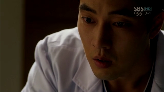 韓国のホットイシュー E 幽霊ますますおもしろいですね ソ ジソブ素敵で