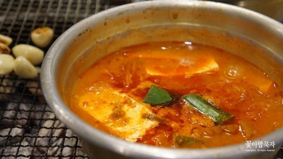 이태원 국내산 돼지고기 전문점! 황소고집 다녀왔어요 통갈매기살 맛 좋네요~