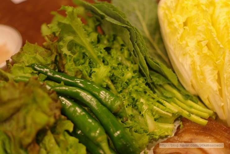 [신림역 맛집] 보쌈맛집 할매보쌈에서 왕보쌈과 서비스 메밀막국수 조으다