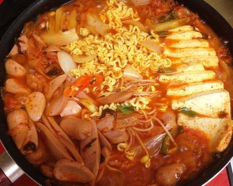 부대찌개