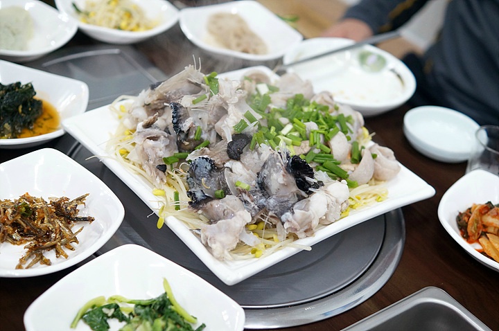 [부산신평맛집] 가성비 만점 아구내장수육 ~ 보물섬 남해