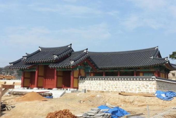 120�� ���� ������ ��������� ������� ���� �̵��� ������ ���� �ִ�. / ������ ����