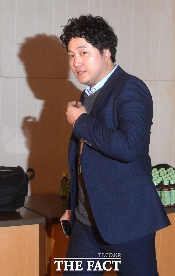   MBC FM4U ' FMƮ' ⿬Ѵ. /  