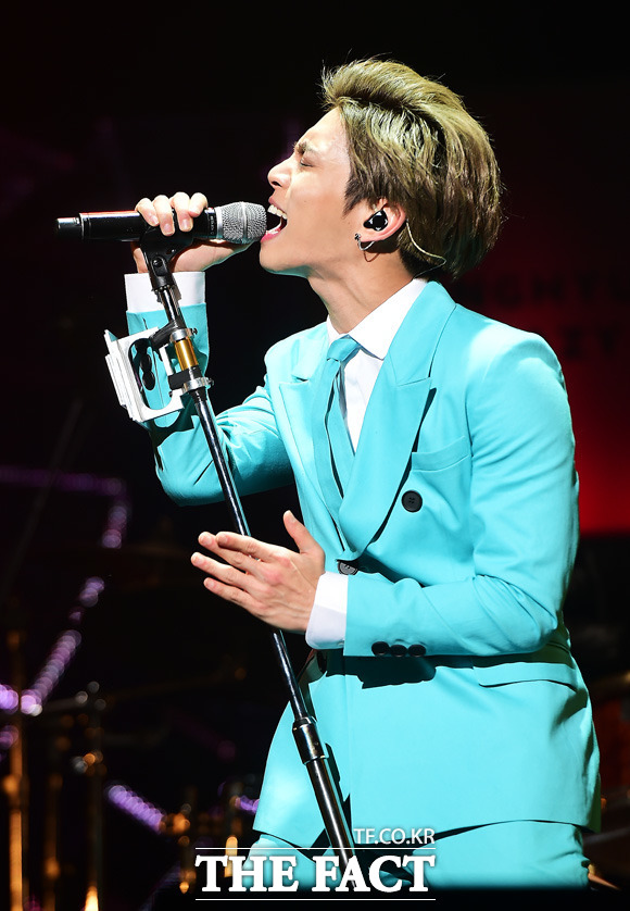 »þÀÌ´Ï Á¾ÇöÀÌ Ä§Ã¼µÈ À½¹Ý ½ÃÀå¿¡ ´ëÇÑ ¾ÈŸ±î¿òÀ» 12ÀÏ ÀÚ½ÅÀÇ SNS¸¦ ÅëÇØ ±Û·Î ³²°å´Ù./¹èÁ¤ÇÑ ±âÀÚ