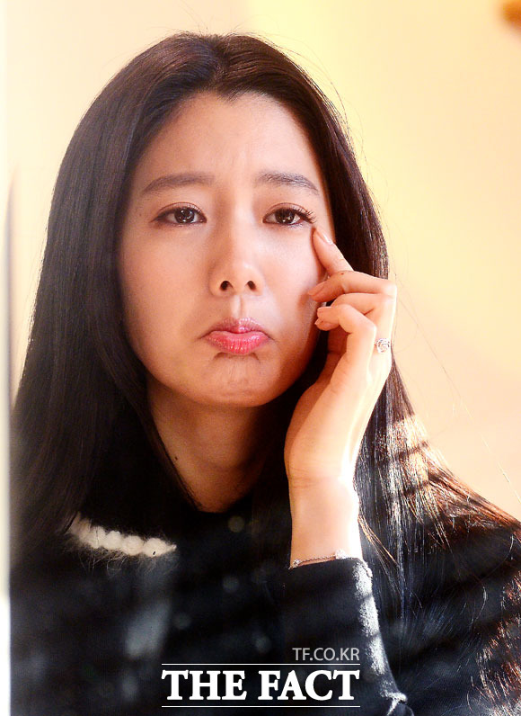 Ŭ��� ���󸮽� ȸ�忡�� '���� ��ġ��'�� ���� ��� ������ ��û�ߴٴ� ����� �˷��� ��� 19�� Ŭ���� ���󸮽� ȸ���� ���� ���ڸ޽����� �����ƴ�. �׷��� ������ ���ڸ޽������� Ŭ��� ���� '������ġ��'�� ��� ������ ���� ������ ���� ������ ��ӵ� �����̴�./ �̻��� ����