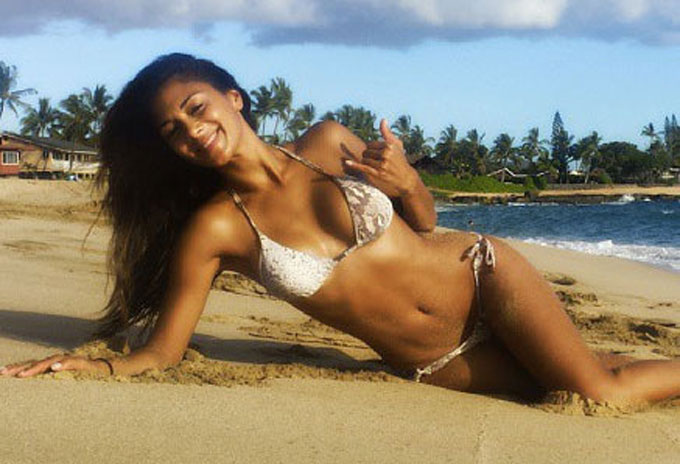 ������ ���̴������� Ǫ��Ĺ ������ �� ��� ���� �θ�¡�Ű� �����۵��� ������ �ް� �ִ�. ������ ���̴��� ���� �θ�¡�Ŵ� �Ϻ��� ������ �����ڷ� ���� �������� ����� �ް� �ִ�. /���� �θ�¡�� ���̽���