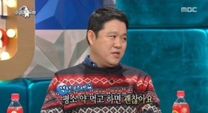 ±è±¸¶ó°¡ ÀÚ½ÅÀÇ °øÈ²Àå¾Ö »óŸ¦ ¾ð±ÞÇϰí ÀÖ´Ù. /MBC '¶óµð¿À½ºÅ¸' ¹æ¼Û ĸó