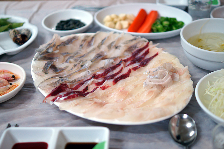 [부산해운대맛집] 가성비 푸짐한 양 ~ 새바다도매횟집