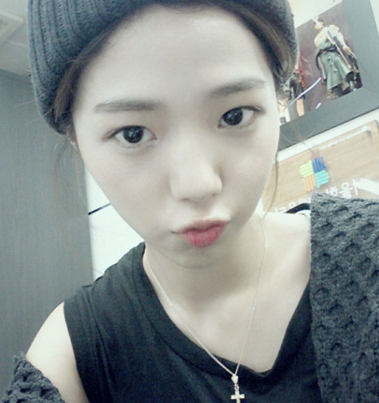 ä¼öºó '¿ø³àÀϱâ'¼ È£Æò ¹Þ¾Æ. ä¼öºóÀÌ KBS2 »õ ÁÖ¸»±Ø 'ÆÄ¶û»õÀÇ Áý'¿¡¼ Ȱ¾àÀÌ ¿¹°íµÈ °¡¿îµ¥ Áö³ÇØ Ã⿬Çß´ø µå¶ó¸¶ '¿ø³àÀϱâ'¿¡ ´ëÇÑ °ü½ÉÀÌ ³ô¾ÆÁö°í ÀÖ´Ù. /ä¼öºó ÀνºÅ¸±×·¥