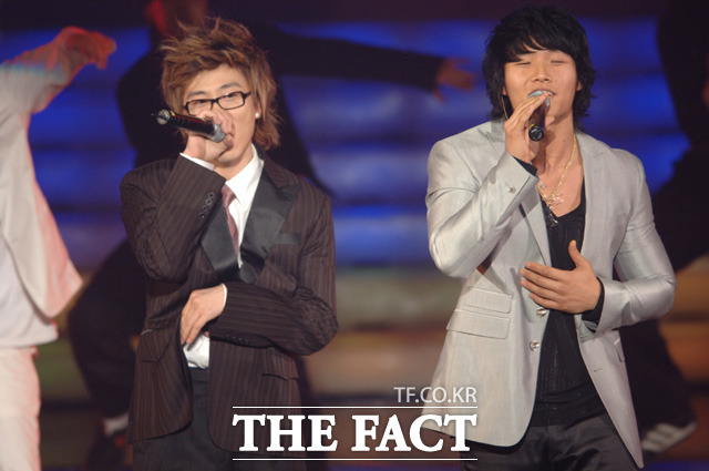 ûÃá°¡¿ä, ¼³ ¿¬ÈÞ ¾ÕµÎ°í ¶Ç´Ù½Ã Àαâ. ûÃá°¡¿ä ¾Ù¹ü¿¡ ´ëÇÑ °ü½ÉÀÌ ´Ã¾î³ª°í ÀÖ´Ù. ûÃá°¡¿ä ¾Ù¹ü Á¦ÀÛ»ç´Â ¼³ ¿¬ÈÞ¸¦ ¾ÕµÎ°í °¢ °í¼Óµµ·Î ÈÞ°Ô¼Ò¿¡ ¹°·®À» Ãß°¡·Î ¹èÄ¡Çß´Ù. / ´õÆÑÆ® DB