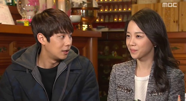 '¾Ð±¸Á¤¹é¾ß' ÀÓ¼ºÇÑ ÀÛ°¡, Á¶Ä« ¶ç¿öÁÖ±â. '¾Ð±¸Á¤¹é¾ß' ÀÓ¼ºÇÑ ÀÛ°¡ÀÇ ±Ø Àü°³¸¦ ÀÌÇØÇÒ ¼ö ¾ø´Ù´Â ½ÃûÀÚµéÀÇ ¹ÝÀÀÀÌ ¼âµµÇϰí ÀÖ´Ù. '¾Ð±¸Á¤¹é¾ß' ÀÓ¼ºÇÑ ÀÛ°¡ÀÇ Á¶Ä« ¹é¿Á´ã(¿À¸¥ÂÊ)À» Áö³ªÄ¡°Ô ¶ç¿öÁÖ´Â '»ç½É ä¿ì±â' ¹æ¼Û ¾Æ´Ï³Ä´Â ÀǰßÀÌ ´ëºÎºÐÀÌ´Ù. / MBC '¾Ð±¸Á¤¹é¾ß' ¹æ¼Ûȸé ĸó