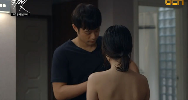 ¼ÛÇÏÀ±, °ú°¨ÇÑ Å»ÀÇ. ¼ÛÇÏÀ±ÀÌ Áö³ÇØ '¸®¼Â'¿¡¼ ¸Å²öÇÑ µÚŸ¦ º¸¿´´Ù. ¼ÛÇÏÀ±Àº õÁ¤¸í ù»ç¶ûÀÇ µ¿»ý À±Èñ ¿ªÀ» ¸Ã¾Æ ¿¿¬Çß´Ù. /OCN '¸®¼Â' ĸó