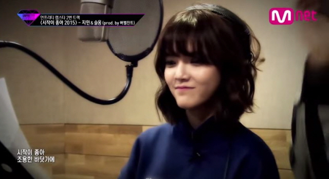 ���� �׷��� �ɱ׷��ε�. ������ �ֱ� �繫�� �轼�� ��Ҵٴ� �̾߱⿡ ���ϰ� �����ϸ鼭�� �̻ڰ� ���޶�� ���� �ߴ�. / M.net ĸó