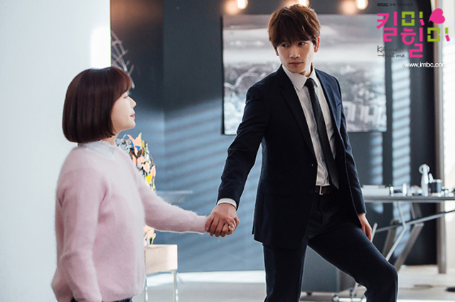 ų�� ���� ����, �ΰ��� ���� ����. MBC 'ų�� ����'�� ���� �ҽ��� 13�� ������ Ű���忡 �ö� ��Ƽ����� ������ �ް� �ִ�. 'ų�� ����'�� ������ �յΰ� ���� �ΰݵ��� ���ϰ� ���ֹ��� ���� �ƴϳĴ� �ǰߵ� ������ �ִ�. / MBC 'ų������' Ȩ������ ĸó