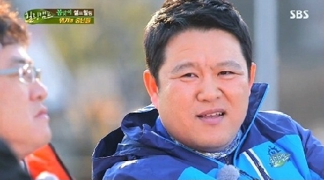 'Èú¸µÄ·ÇÁ' ±è±¸¶ó. ±è±¸¶ó°¡ 13ÀÏ ¹æ¼ÛµÈ SBS ¿¹´É ÇÁ·Î±×·¥ 'Èú¸µÄ·ÇÁ-±â»ÚÁö ¾Æ´ÏÇѰ¡'¿¡ Ãâ¿¬ÇØ ºú ¶§¹®¿¡ °íÅ뽺·¯¿ü´ø °ú°Å»ç¸¦ Ç®¾î³Â´Ù. /SBS 'Èú¸µÄ·ÇÁ' ĸó