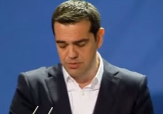 ±×¸®½º µðÆúÆ® ¼±¾ðÇϳª? ±×¸®½º°¡ °æÁ¦À§±â¸¦ °Þ°í ÀÖ´Ù. ±×¸®½º´Â µðÆúÆ®¸¦ ¼±¾ðÇÒ À§±â¿¡ óÇß´Ù./ ¾Æ¸®¶û ´º½º ¹æ¼Û ĸó