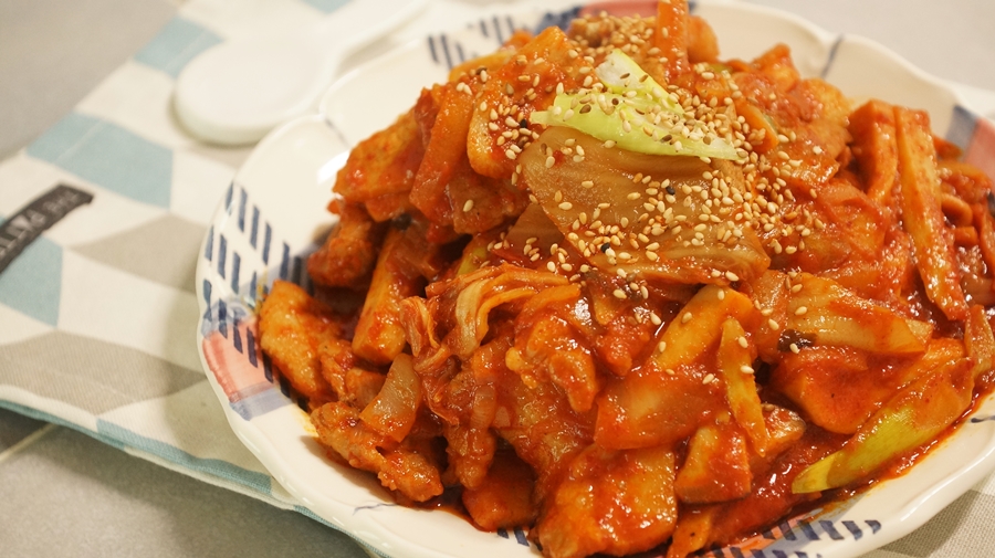돼지고기두루치기 이미지