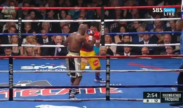  ���̿��� �����ƿ� ��� ���̿����� �����ƿ��� ����� ��ó�� ��� �ƽ��� ��⸦ ������ ���� �ް��ִ�. /SBS �߰� ȭ�� ĸó