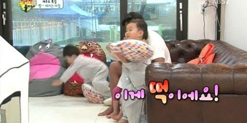  ���۸��� ���ƿԴ� ����� ����̰� �� ��Ȳ������ ��û�ڵ鿡�� ������ �Ȱ��. /KBS2 ���۸��� ���ƿԴ� ��� ĸó