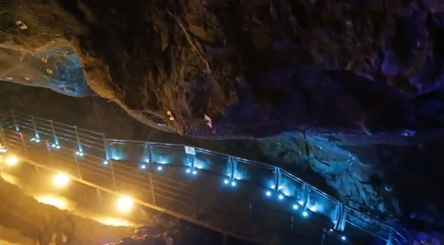  �������� ������ ����. ���������� �������� ���ο� �������ҷ� �������� �ִ�. /��Ʃ�� ���� ĸó