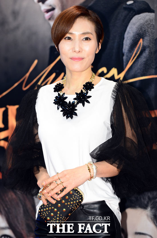  '��������' ������, ������ �ְ��� ������. '���鰡��'���� �������� ������ ���� Ȱ���ߴ� ���� �������� �Ҽӻ� ��ǥ�� ������ �������̰� �ִٰ� ������. /����Ʈ DB