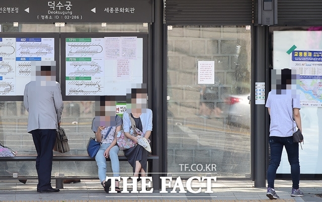 ��õ �޸���, �޾��ϳ�? ��⵵ ��õ���� ù �޸��� ȯ�ڰ� �߻��ϸ鼭 ��õ ���� �кθ���� �Ҿ��� Ŀ���� �ִ�./����ƮDB