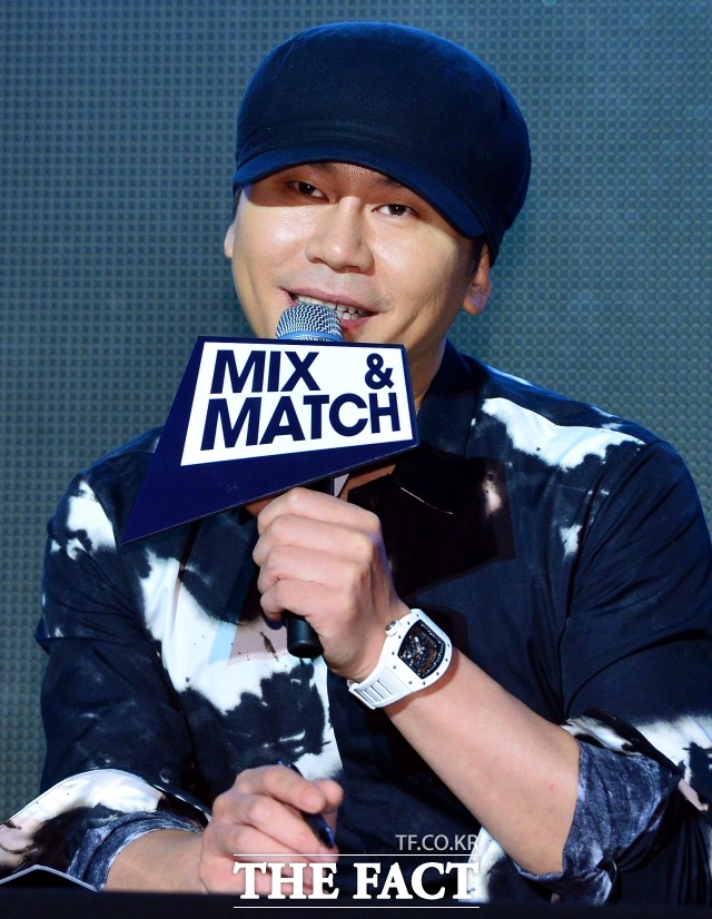 ¾çÇö¼®ÀÌ ¾ÆÀÌÄÜÀ» µ¥ºß½ÃŲ ¼Ò°¨À» °ø°³Çß´Ù. ±×´Â 3ÀÏ ¿ÀÈÄ ¿¸° ¾ÆÀÌÄÜÀÇ µ¥ºß ±âÀÚȸ°ß¿¡¼ ºò¹ðÀÇ µ¥ºß ½ÃÀýÀ» ¶°¿Ã·È´Ù. /´õÆÑÆ®DB