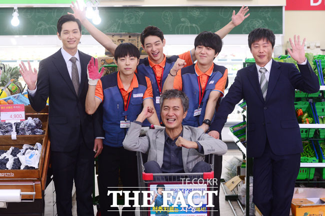 '¼Û°÷', À£¸ÞÀÌµå µå¶ó¸¶·Î ĪÂù¹Þ´Ù. '¼Û°÷'ÀÌ ÅºÅºÇÑ ´ëº»°ú ¹è¿ìµéÀÇ ¶Ù¾î³ ¿¬±â, ¼¶¼¼ÇÑ ¿¬Ãâ·ÂÀ¸·Î ÁÁÀº Æò°¡¸¦ ¾ò°í ÀÖ´Ù. /³²À±È£ ±âÀÚ