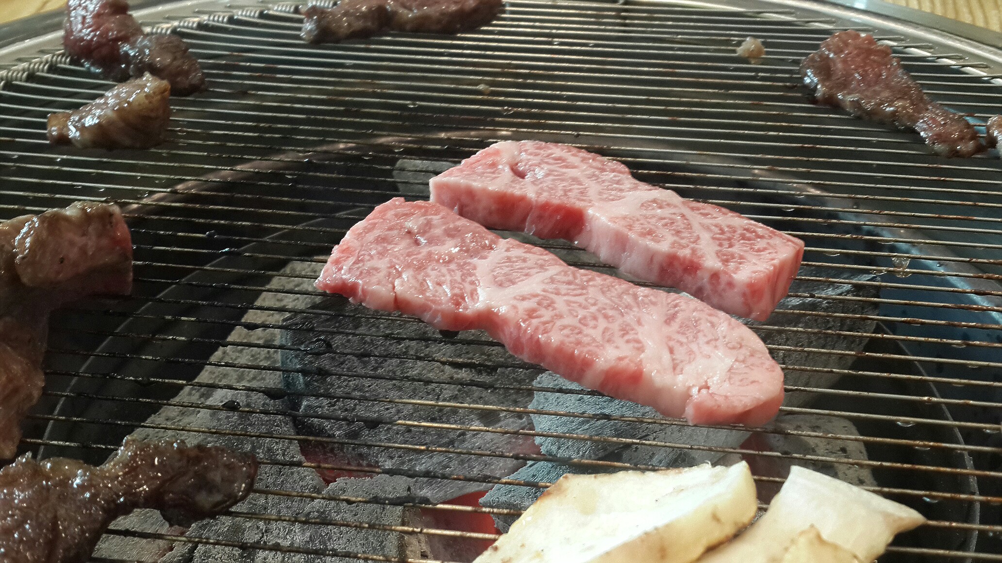 울산맛집 한우 소고기를 정말 맛있게 먹었습니다.