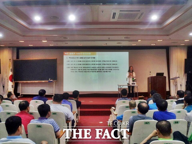 ýýűԱ ϰ ִ Ưñ빮ȭ( ̺) 10 \