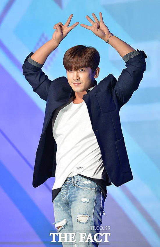 '¼Ò³â24'ÀÇ ´ÜÀå À̹οì. ±×·ì ½ÅÈ À̹ο찡 16ÀÏ ÁøÇàµÈ ÄÉÀ̺í ä³Î ¿¥³Ý '¼Ò³â24' Á¦ÀÛ ¹ßǥȸ¿¡¼ ¼Ò³â ±èÈ«ÀÎÀ» ¾ð±ÞÇß´Ù. /¹®º´Èñ ±âÀÚ