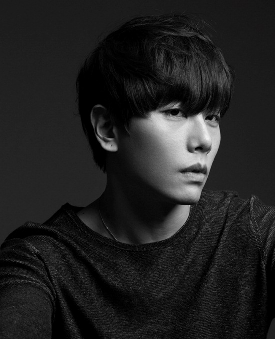 Ż Ǹ ް ִ ȿ.  16  ׼Ҹ Ⱒߴ. /ǽ 