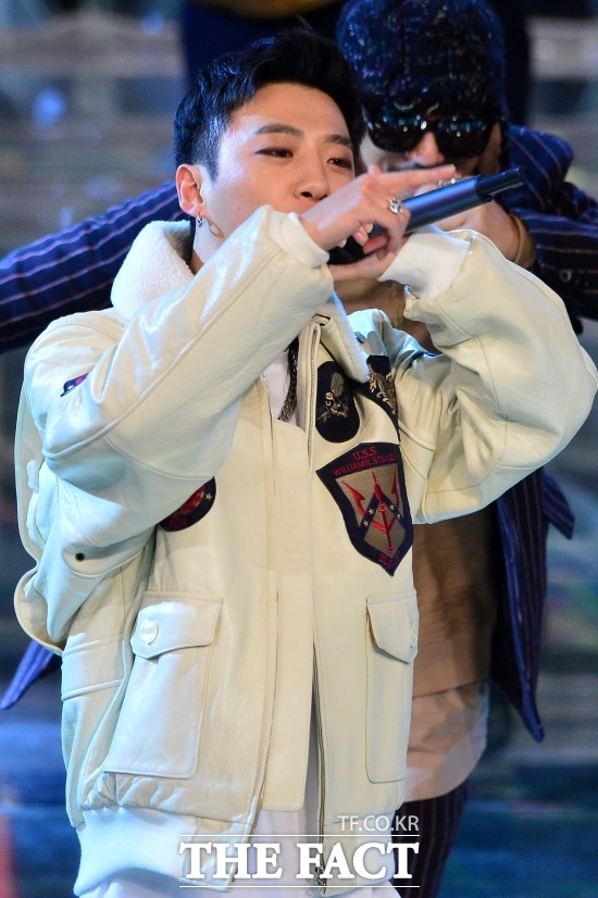 B.A.P 뱹 ǰ . ׷ B.A.P  뱹 ǰ  Ȱ  ´. /ȣ 