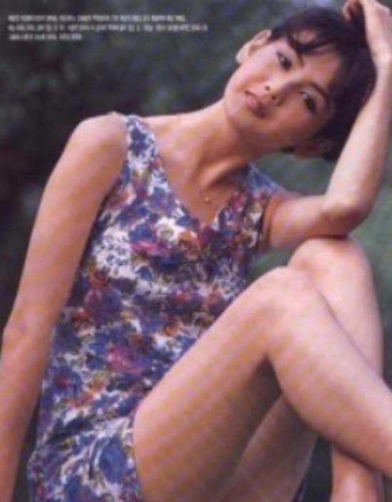 ڿ ,  Ƹ! ڿ  ' ' ٽ ް ִ. ڿ  1990   . /¶ Ŀ´Ƽ