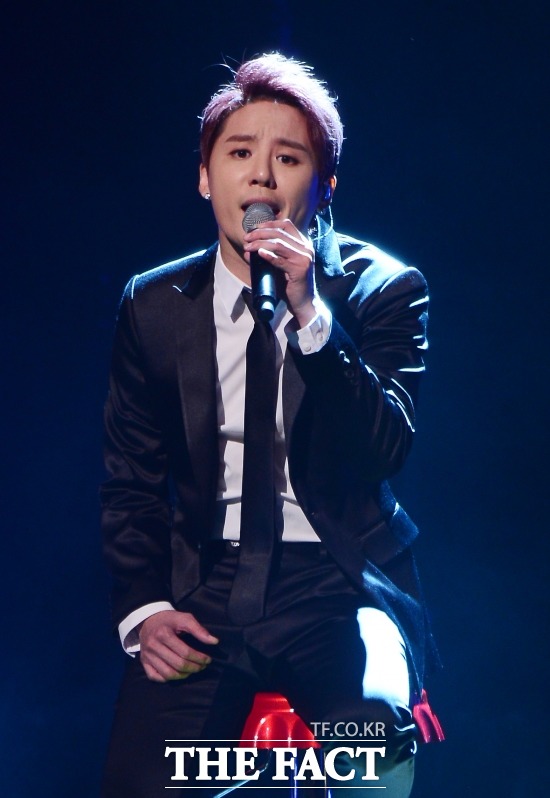 ؼ Դ. JYJ ؼ û ȫܿ հߴ. /̻ 