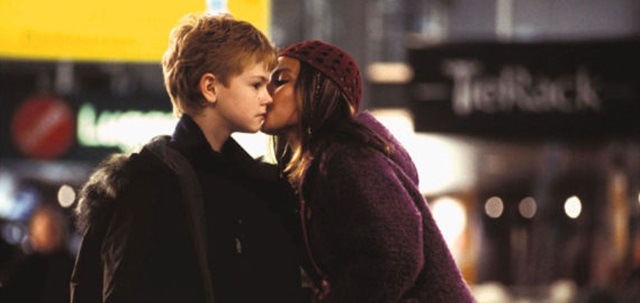 ȭ ' ' 10 ¥    24 BBC   25 NBC  濵ȴ.  ' '(2003)  Ű  ִ 丶 () ø ý ̴. /  ƿ