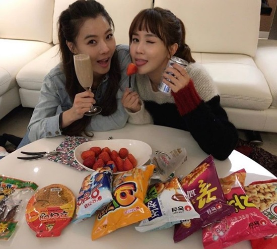 'ϼ ' ̴-.  ̴ذ KBS2 'ϼ ' Բ ⿬ϰ ִ ̿   ߴ. /̴ νŸ׷
