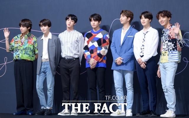 ±×·ì ¹æÅº¼Ò³â´ÜÀº ¿À´Â 24ÀÏ ½Å°î 7°îÀÌ ¼ö·ÏµÈ ¸®ÆÐŰÁö ¾Ù¹ü ·¯ºê À¯¾î¼¿ÇÁ °á '¾Ø¼'¸¦ ¹ß¸ÅÇÑ´Ù. /±è¼¼Á¤ ±âÀÚ