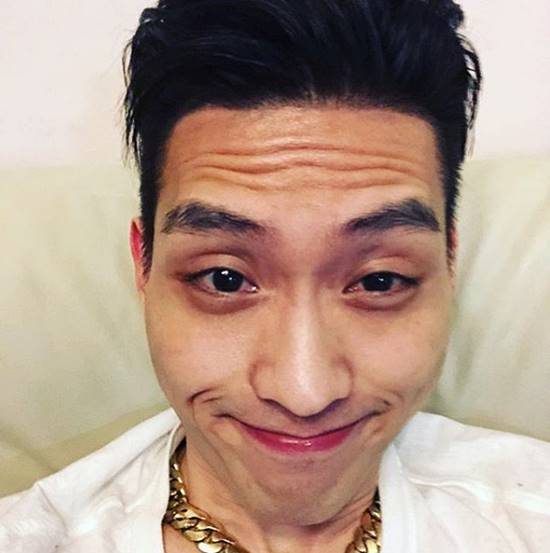 ���� ���� ���Ǹ� ���� ���� ������ 10�� ���Ǻηκ��� ¡�� 1�� 6������ �������� 2���� �����޾Ҵ�. /���� �ν�Ÿ�׷�