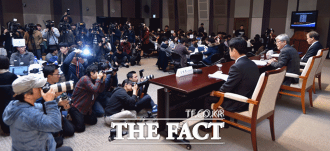 ´º½ºÁ¦ÈÞÆò°¡À§¿øÈ¸´Â 10ÀÏ È¸ÀǸ¦ ¿°í ´º½ºÄÜÅÙÃ÷¿Í ´º½º½ºÅĵå Á¦ÈÞ¿¡ 9°³ ¸Åü°¡ Åë°úÇß´Ù°í ¹ßÇ¥Çß´Ù. »çÁøÀº Áö³ 2016³â ¿¸° '´º½ºÁ¦ÈÞÆò°¡ ±ÔÁ¤ ¹ßǥȸ' ¸ð½À. /ÀÌ»õ·Ò ±âÀÚ