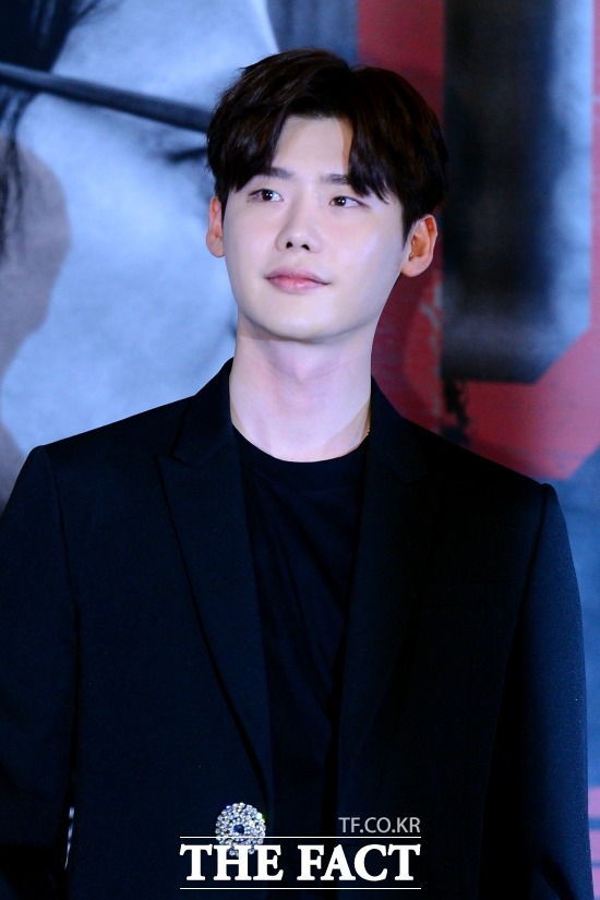 ¹è¿ì ÀÌÁ¾¼®Àº 5ÀÏ ÀνºÅ¸±×·¥¿¡ ±ÛÀ» °ÔÀçÇϰí Àεµ³×½Ã¾Æ ÀÚÄ«¸£Å¸¿¡ ¾ï·ùµÈ »óȲÀ» ¾Ë·È´Ù. /´õÆÑÆ® DB