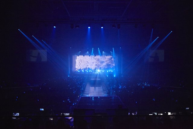 ũ������ 3�� ���� �� 2�� ���� �ܵ� �ܼ�Ʈ���� '�Ҿ���� ���� ã�ư���'�� ������ ���븦 �ٸ��. /�Ƹ޹����� ����