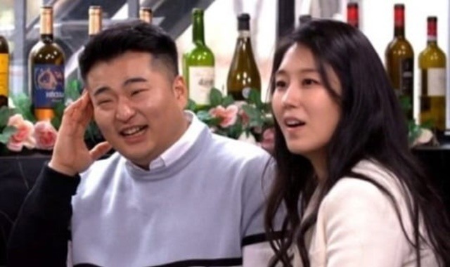 이원일 셰프의 예비 신부 김유진 PD가 4일 오전 극단적 선택을 하고 병원에 입원했다. 그는 이 일이 있기 전 \