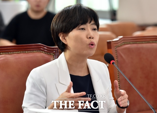 검찰이 미공개 정보를 이용해 주식을 거래한 혐의를 받는 이유정 전 헌법재판관 후보자의 무죄 판결에 항소했다. /이새롬 기자