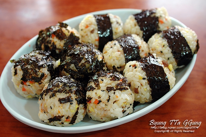 이지데이 맛집 - 남포수제비